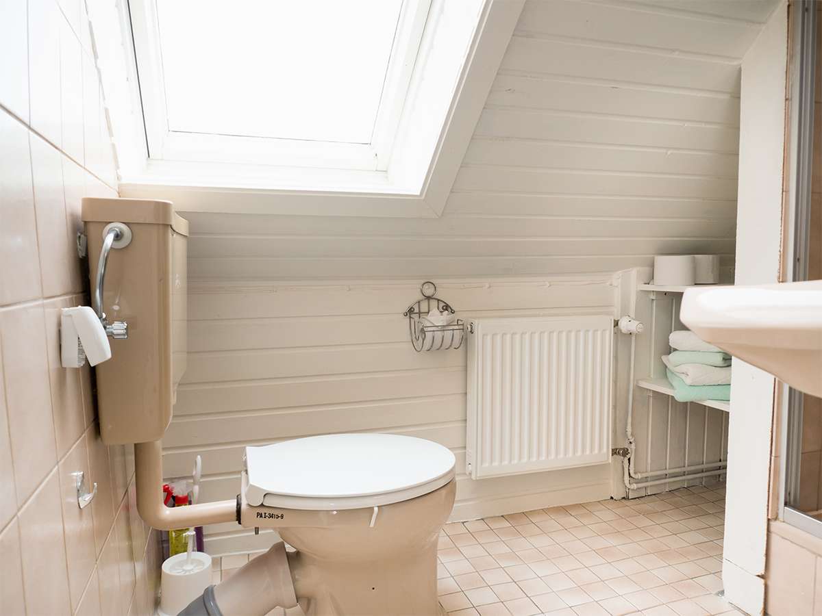 Bad mit WC in der Ferienwohnung Nr. 5 auf Norderney